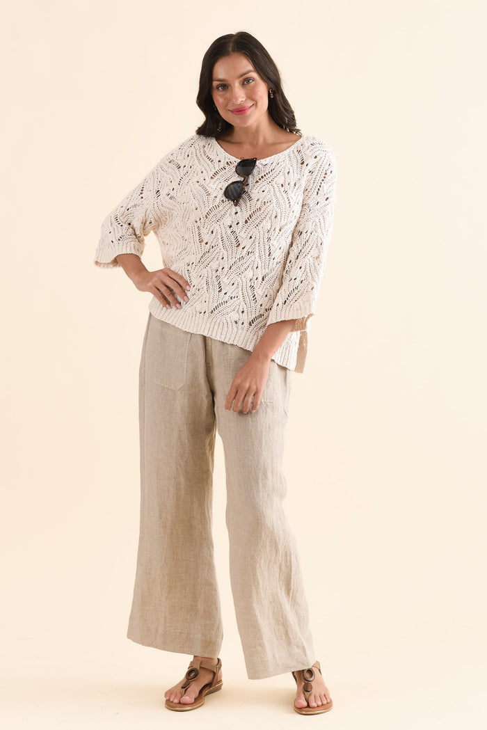 Prima Cream Woven Top,Full Body,Brunette model,alt text|model:Brontie