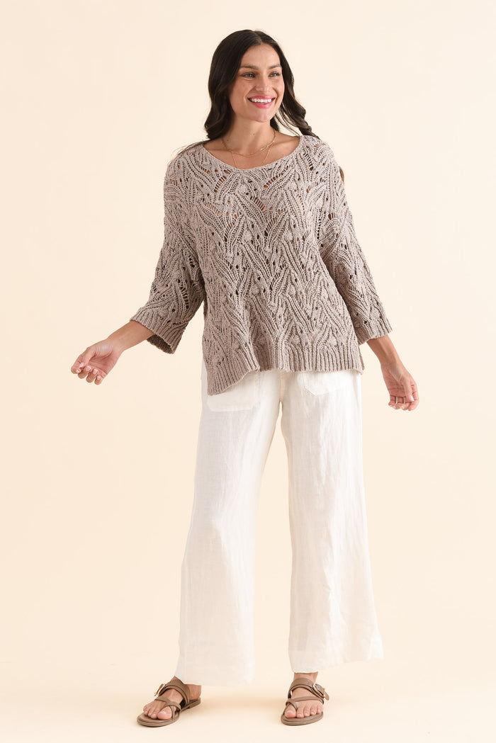 Prima Taupe Woven Top,Full Body,Brunette model,alt text|model:Brontie