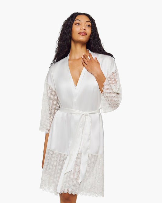 White Robe - Misteriosa Robe