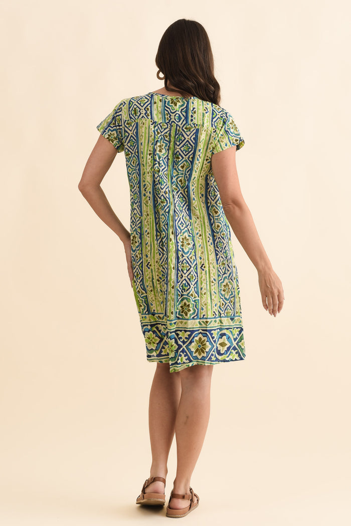 Sabina Blue Abstract Crinkle Cotton Dress,Brunette model,alt text|model:MJ