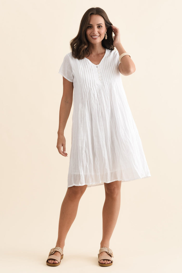 Sabina White Crinkle Cotton Dress,Brunette model,alt text|model:MJ