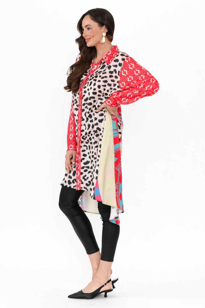 Samantha Pink Leopard Tunic,Brunette model,alt text|model:Elouise