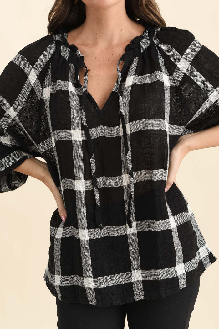 Sussana Black Check Linen Tie Top,Detail,Brunette model,alt text|model:MJ