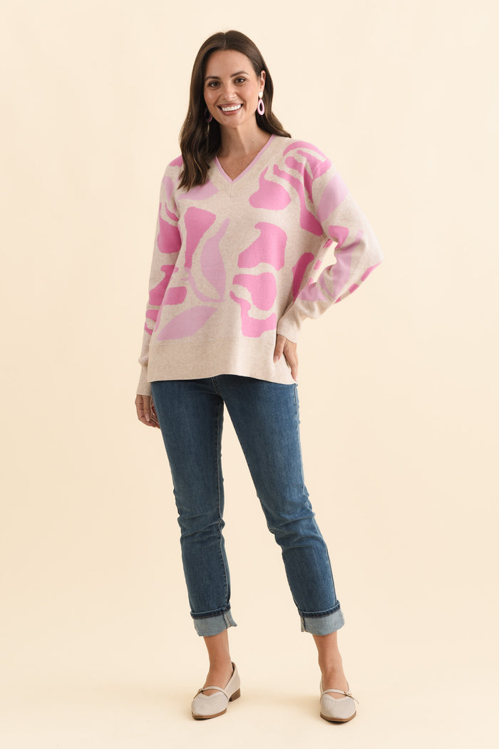 Swan Pink Flower Knit Jumper,Brunette model,alt text|model:MJ