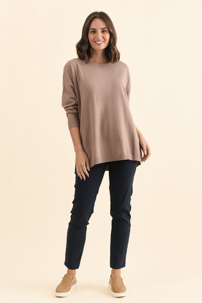 Tanner Mocha Knit Jumper,Brunette model,alt text|model:MJ