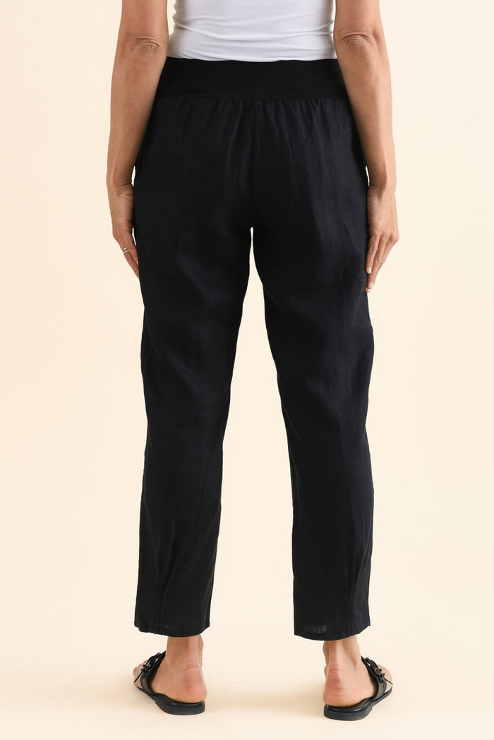 Tatum Black Linen Pants,Back,Brunette model,alt text|model:Cara