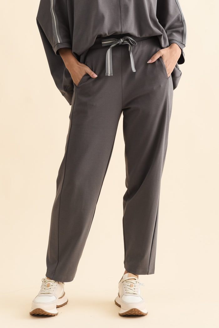 Tenille Grey Cotton Barrel Pants,Brunette model,alt text|model:MJ