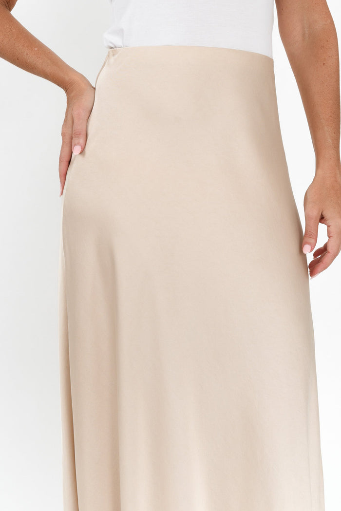 Tilba Champagne Maxi Skirt,Brunette model,alt text|model:Nicole