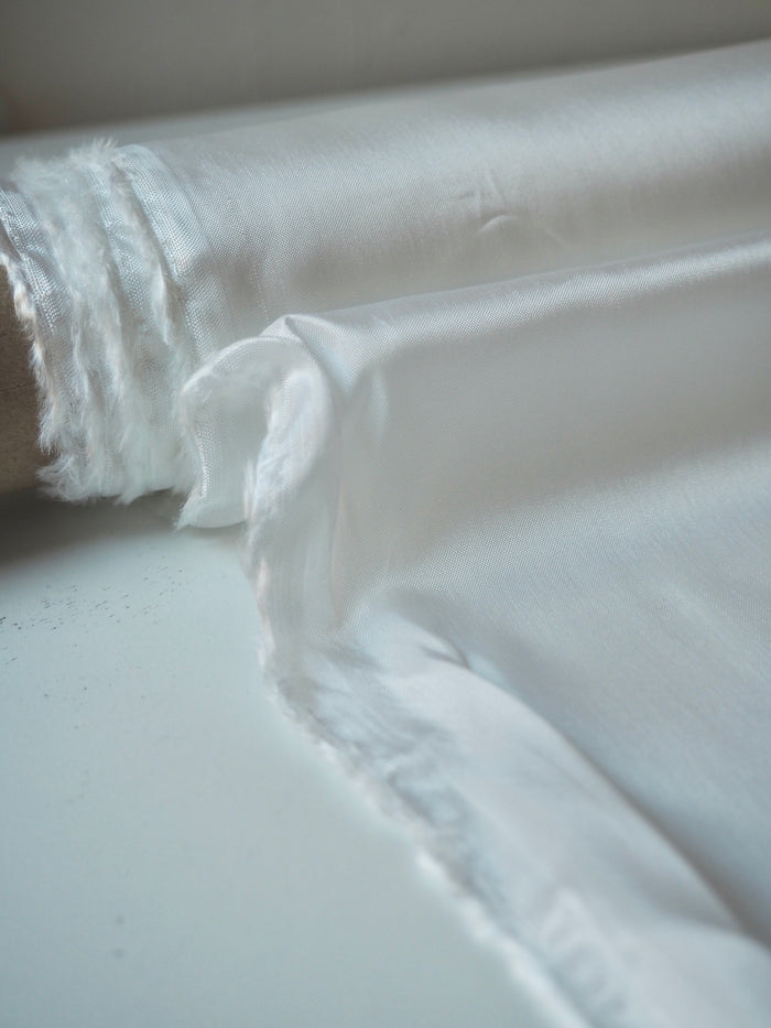 White Acetate/Cupro Satin Lining