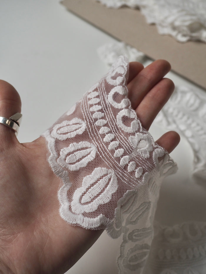 White Cotton Embroidered Scallop Tulle Trim 75mm