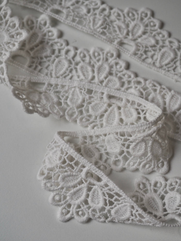White Cotton Petal Scallop Lace Trim 45mm