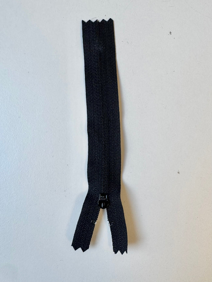 YKK 13cm/5 inch Black Standard Zips