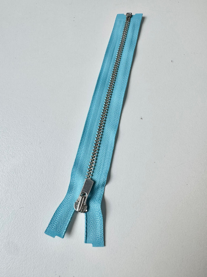 YKK 18cm/7inch Sky Blue Open-Ended Metal Teeth Zips