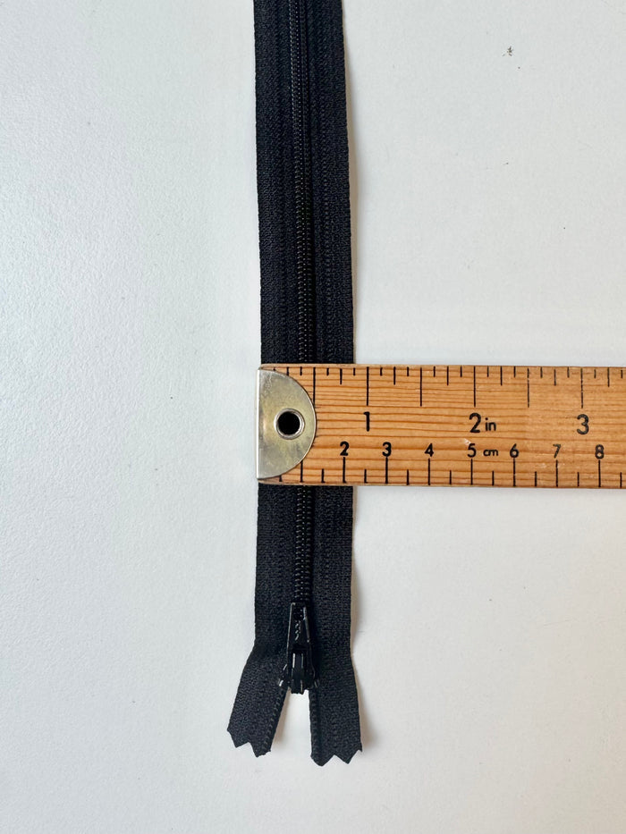 YKK 21cm/8inch Black Standard Zips