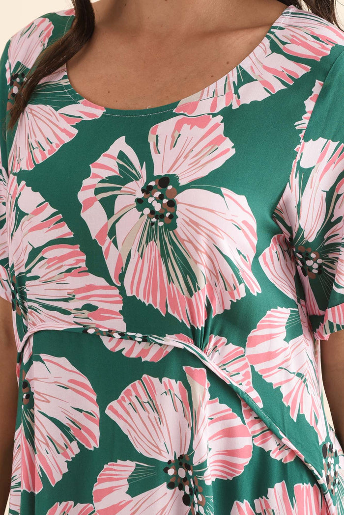 Zaelia Green Floral Crescent Dress,Detail,Brunette model,alt text|model:Brontie