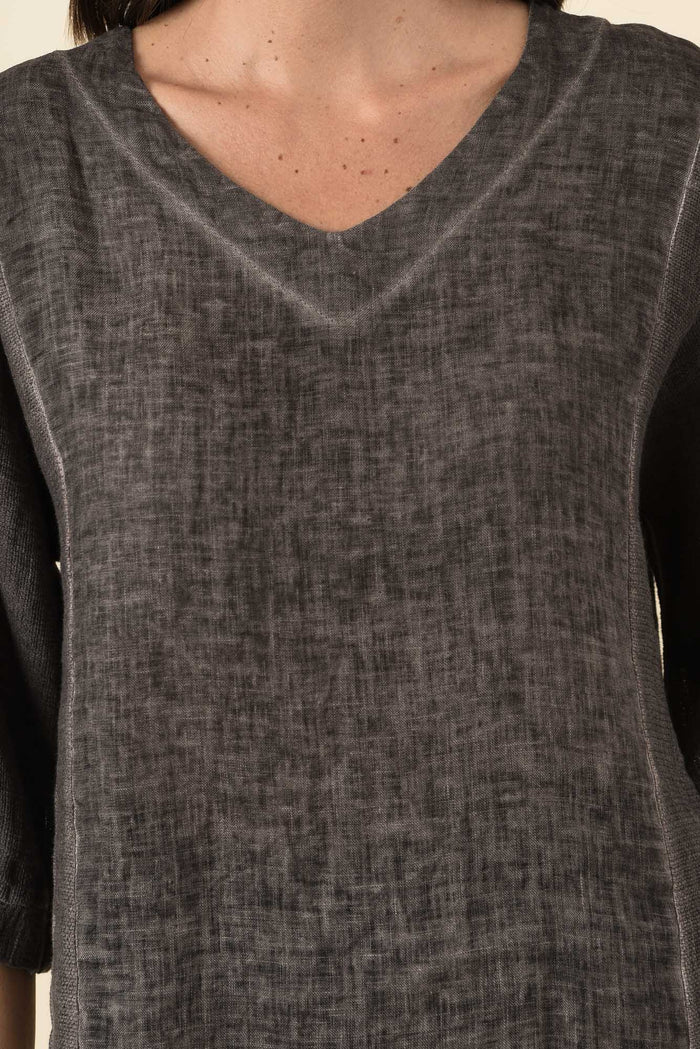 Ziola Mocha Linen Cotton Top,Brunette model,alt text|model:MJ